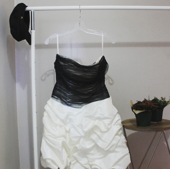 Black/White Dress (grad) - Picture 1 of 2